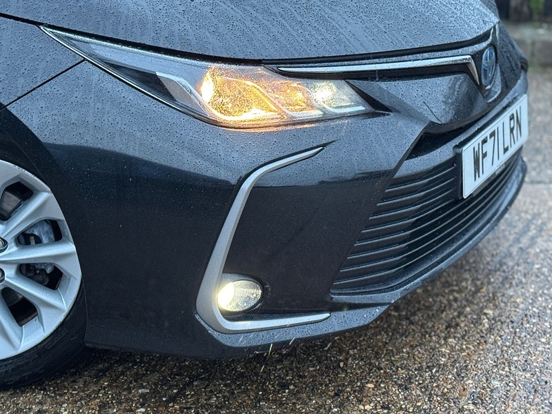 Used Toyota Corolla 2021 for sale - 77323365: Photo 32