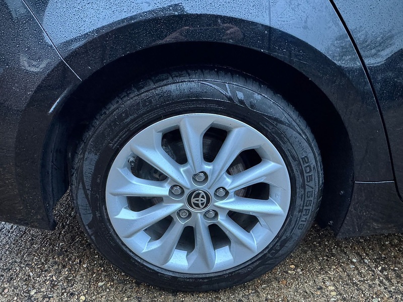 Used Toyota Corolla 2021 for sale - 77323365: Photo 40