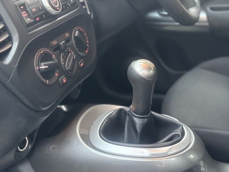 Used Nissan Juke 2013 for sale - 76553616: Photo 28