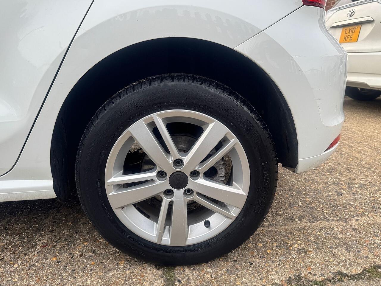 Used Volkswagen Polo 2016 for sale - 78091042: Photo 33