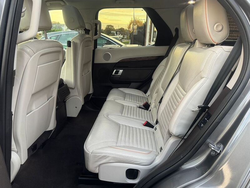 Used Land Rover Discovery 2017 for sale - 76476299: Photo 27