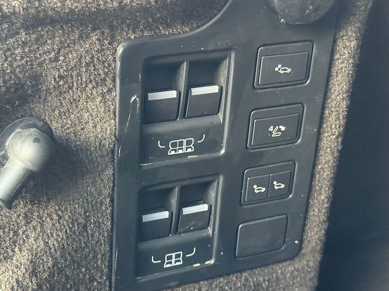 Used Land Rover Discovery 2017 for sale - 76476299: Photo 33