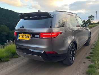 Used Land Rover Discovery 2017 for sale - 76476299: Photo