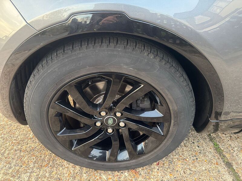 Used Land Rover Discovery 2017 for sale - 76476299: Photo 56