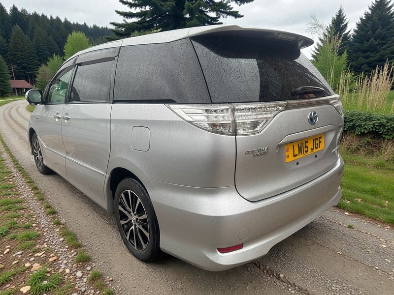 Used Toyota Estima 2015 for sale - 76962804: Photo 10