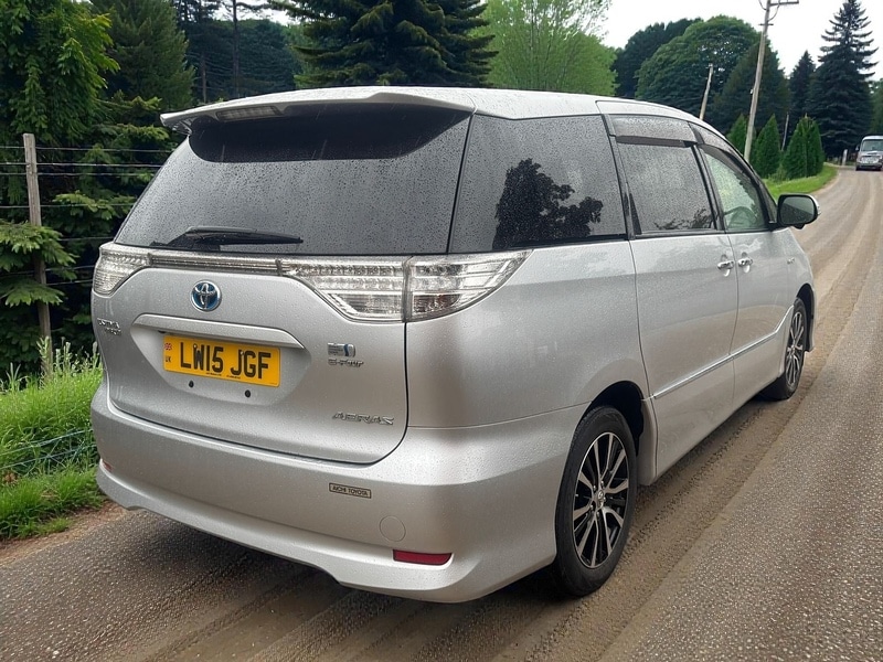 Used Toyota Estima 2015 for sale - 76962804: Photo 3