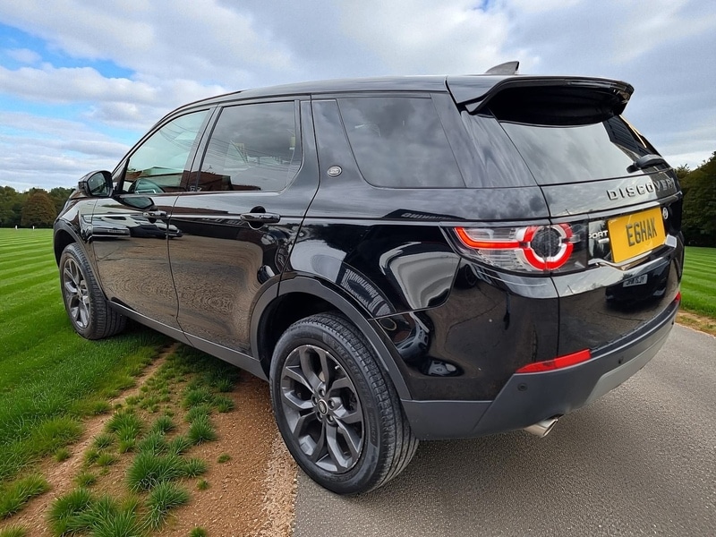 Used Land Rover Discovery Sport 2019 for sale - 76396517: Photo 12