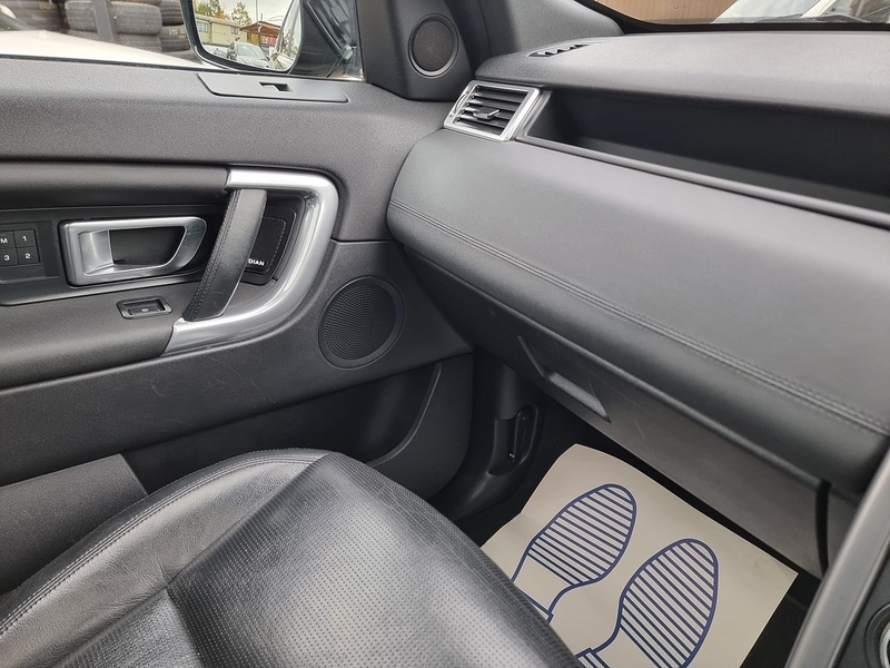 Used Land Rover Discovery Sport 2019 for sale - 76396517: Photo 16