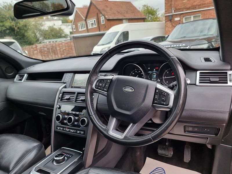 Used Land Rover Discovery Sport 2019 for sale - 76396517: Photo 6