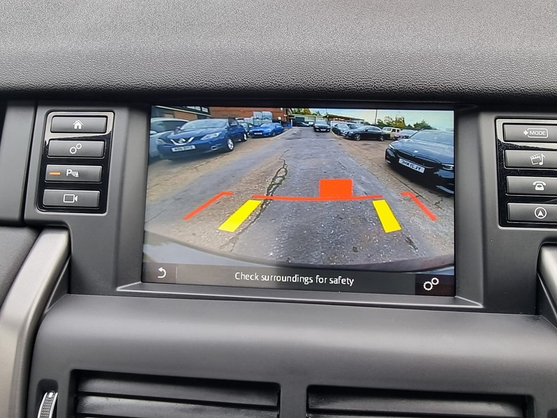 Used Land Rover Discovery Sport 2019 for sale - 76396517: Photo 9