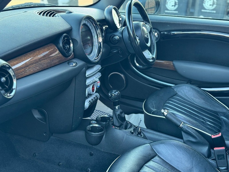 Used MINI Hatch 2010 for sale - 77080653: Photo 28