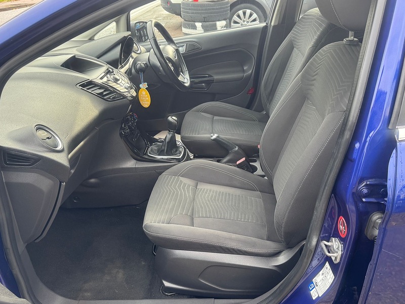 Used Ford Fiesta 2014 for sale - 76502852: Photo 21