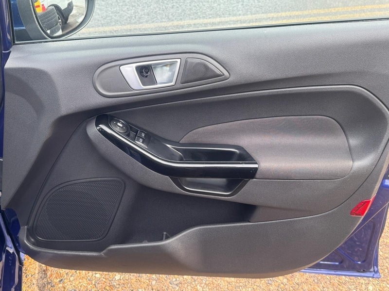 Used Ford Fiesta 2014 for sale - 76502852: Photo 31