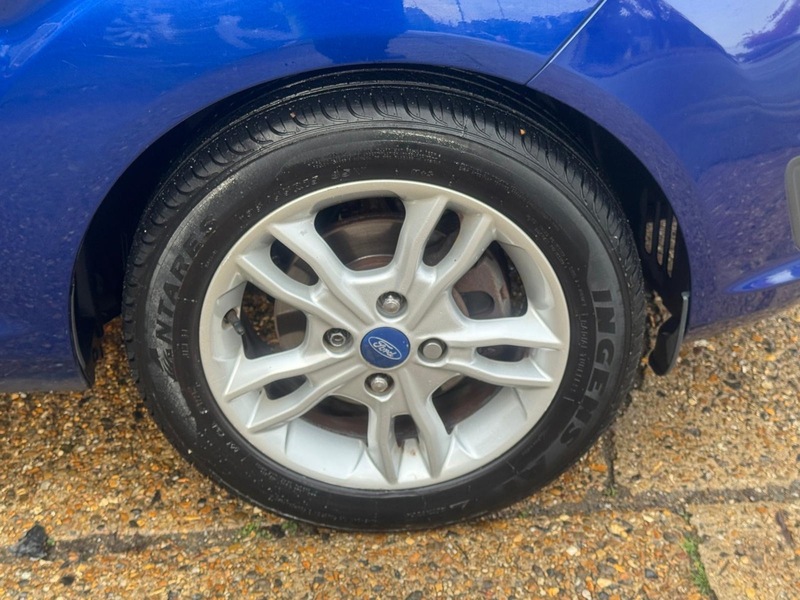 Used Ford Fiesta 2014 for sale - 76502852: Photo 36