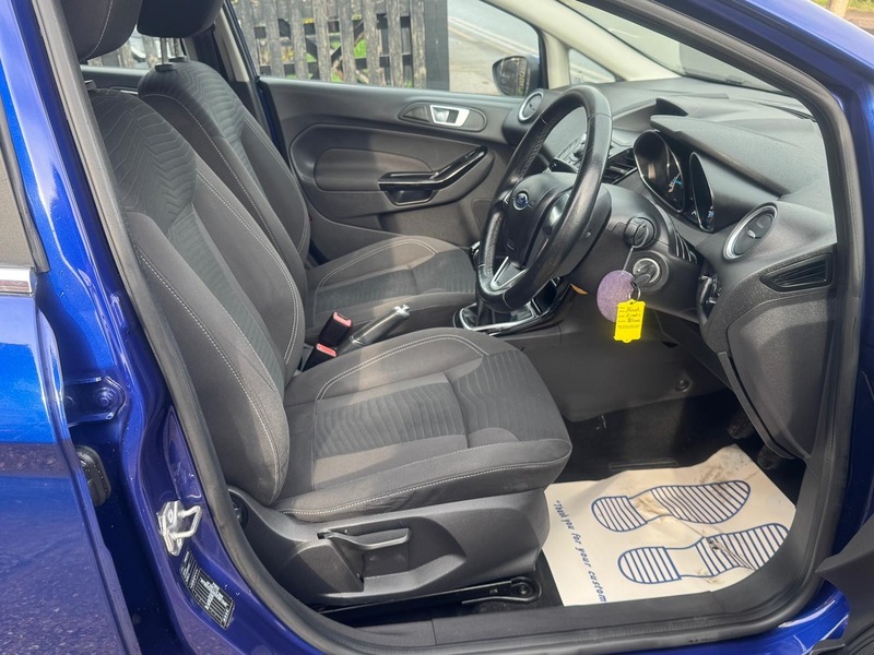 Used Ford Fiesta 2014 for sale - 76502852: Photo 4