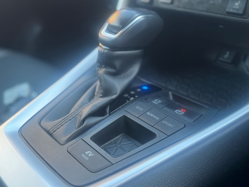 Used Toyota RAV4 2021 for sale - 77233481: Photo 16