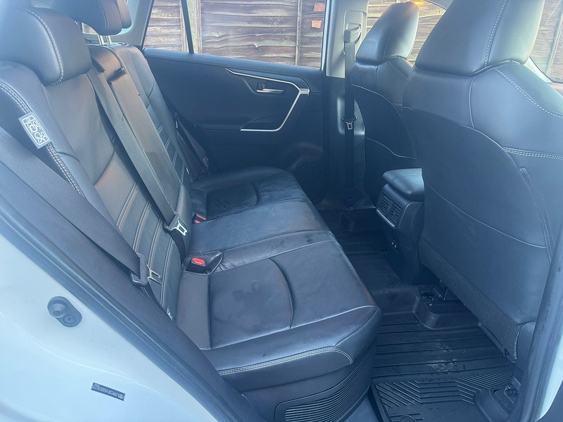 Used Toyota RAV4 2021 for sale - 77233481: Photo 6