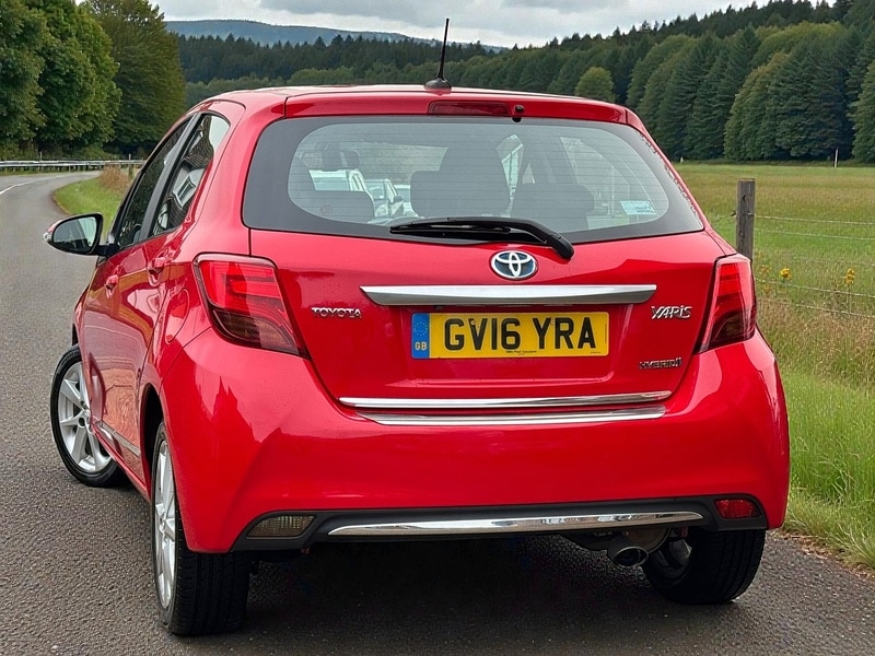 Used Toyota Yaris 2016 for sale - 77282328: Photo 15