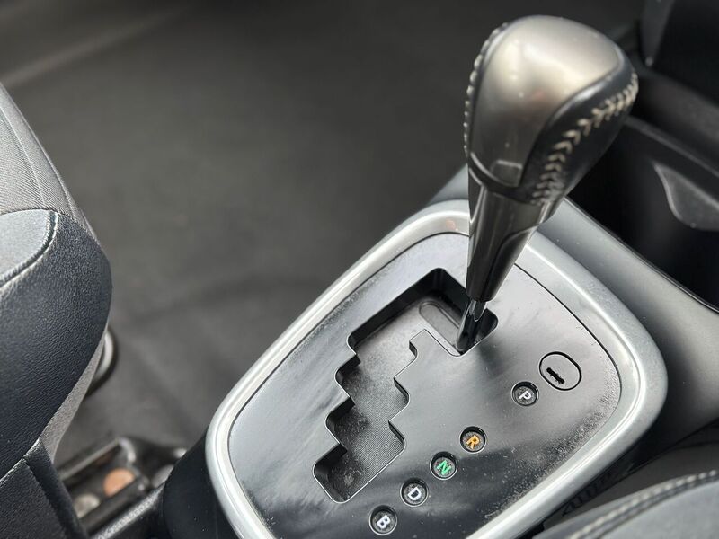 Used Toyota Yaris 2016 for sale - 77282328: Photo 7