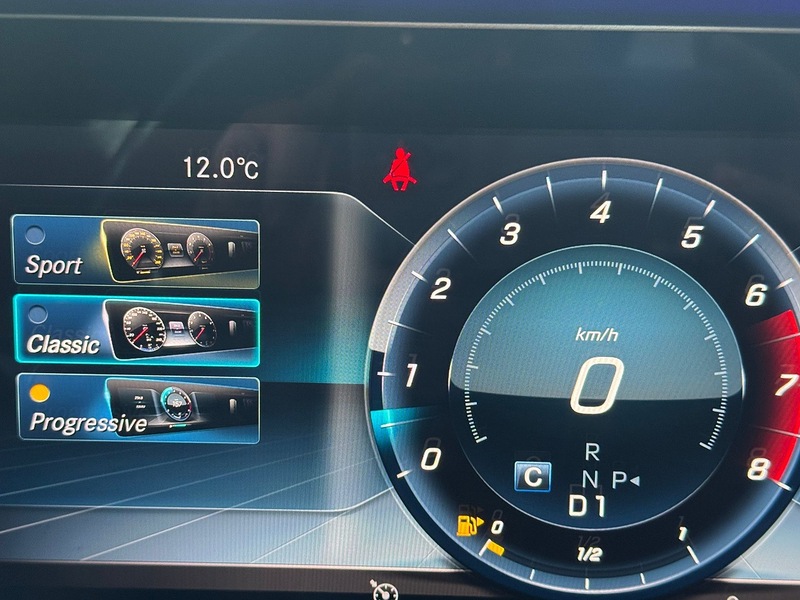 Used Mercedes-Benz E Class 2018 for sale - 77234472: Photo 25