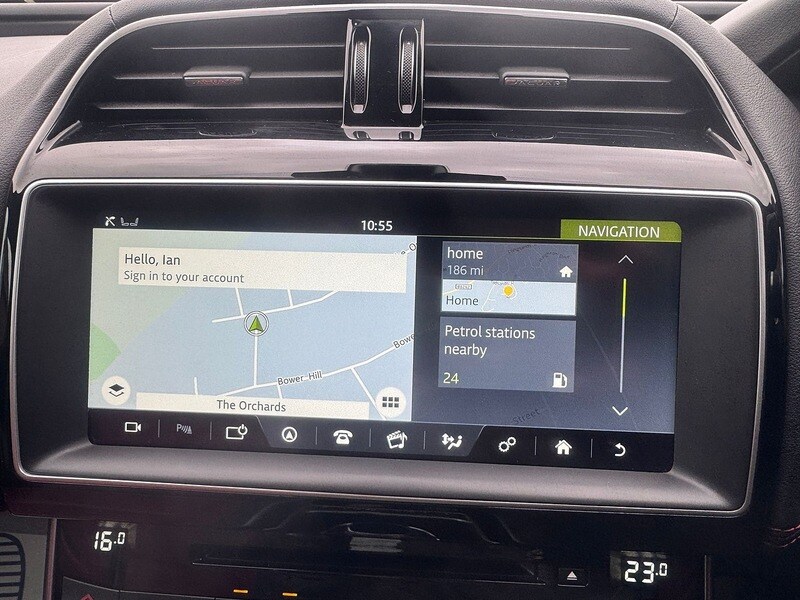 Used Jaguar XE 2016 for sale - 76553615: Photo 15