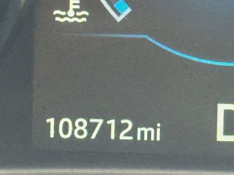 Used Jaguar XE 2016 for sale - 76553615: Photo 27