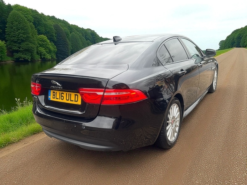 Used Jaguar XE 2016 for sale - 76553615: Photo 3