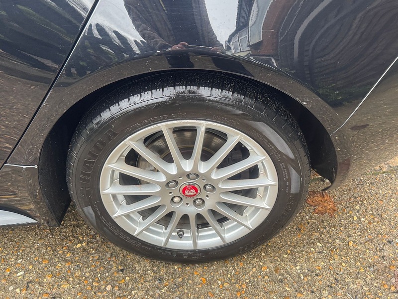 Used Jaguar XE 2016 for sale - 76553615: Photo 46