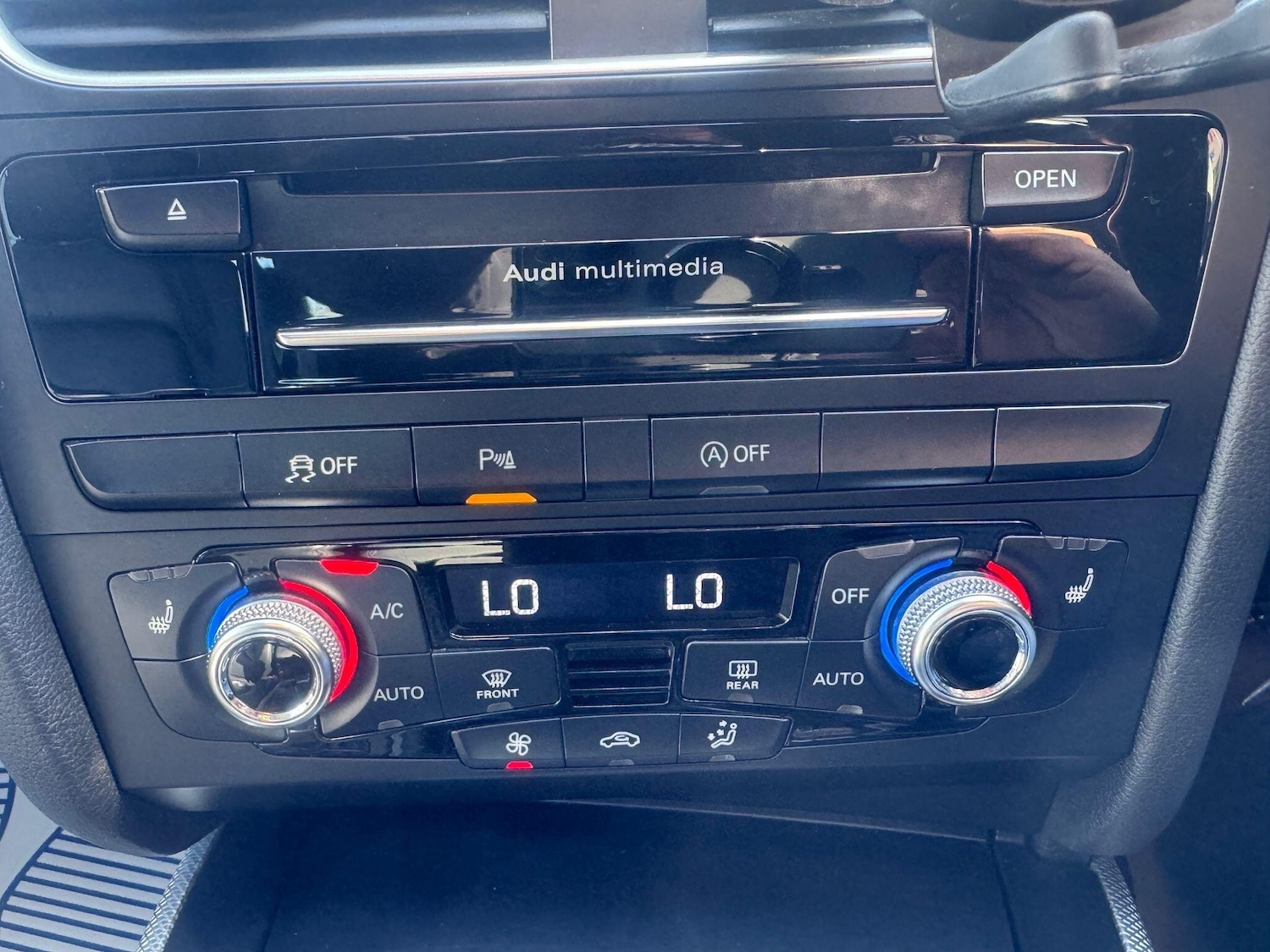 Used Audi A4 2015 for sale - 78170807: Photo 21