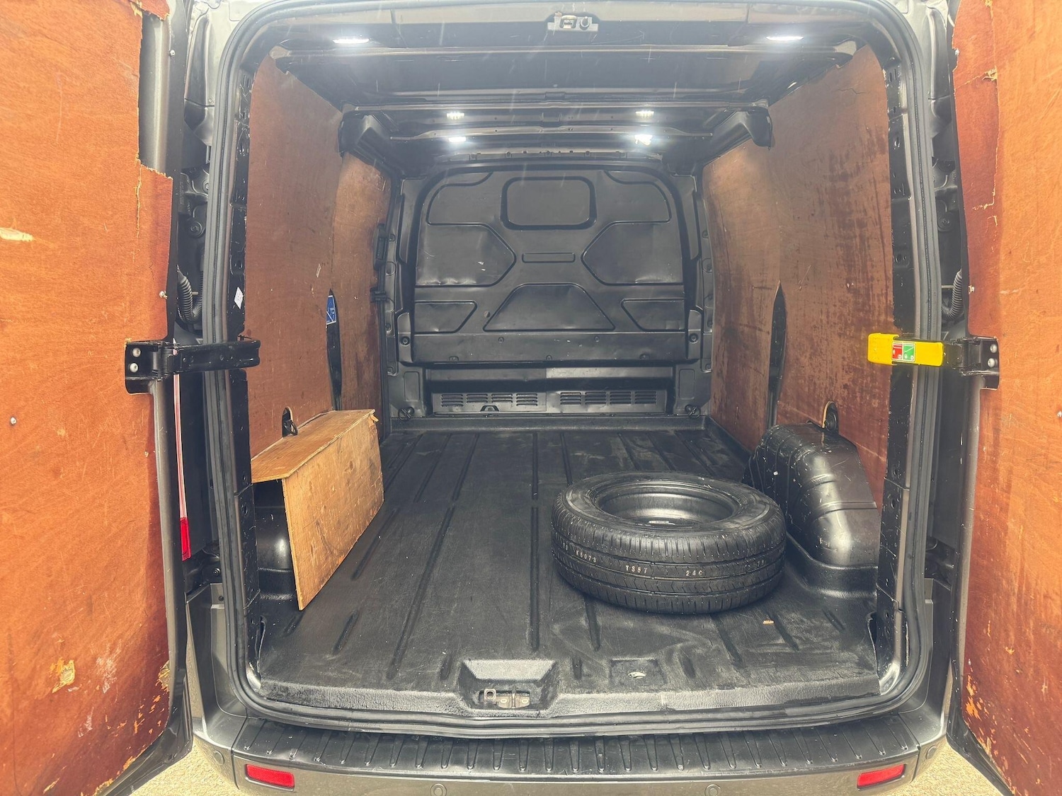 Used Ford Transit Custom 2020 for sale - 78147877: Photo 26