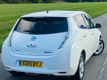 Used Nissan Leaf 2015 for sale - 77981696: Photo