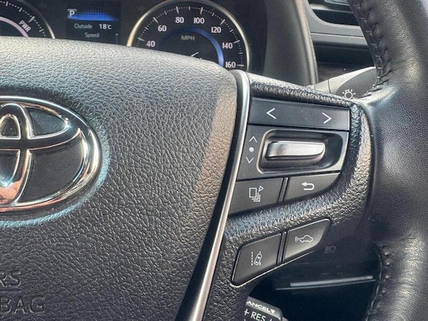 Used Toyota Vellfire 2025 for sale - 75690316: Photo 18