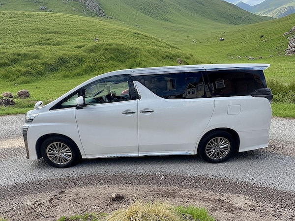 Used Toyota Vellfire 2025 for sale - 75690316: Photo 25