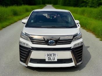 Used Toyota Vellfire 2021 for sale - 75690316: Photo