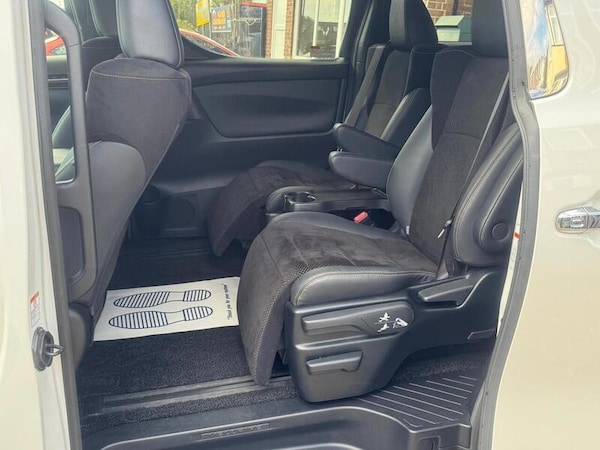 Used Toyota Vellfire 2025 for sale - 75690316: Photo 35