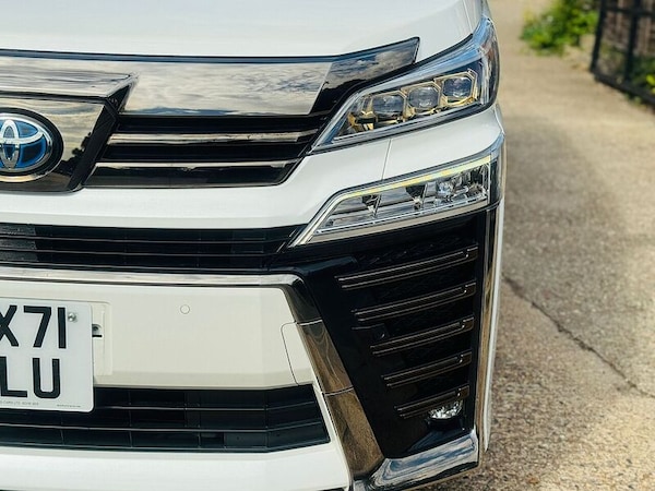Used Toyota Vellfire 2025 for sale - 75690316: Photo 44
