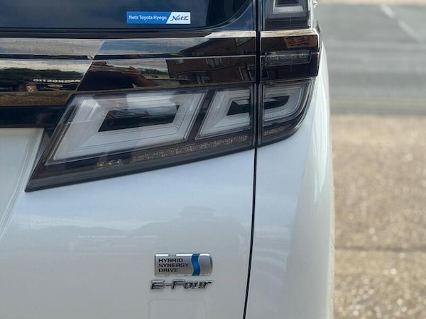 Used Toyota Vellfire 2025 for sale - 75690316: Photo 51