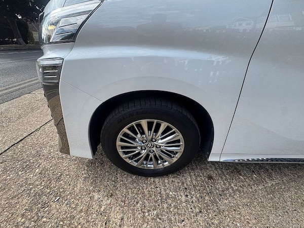 Used Toyota Vellfire 2025 for sale - 75690316: Photo 54