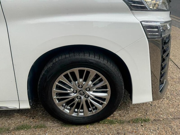 Used Toyota Vellfire 2025 for sale - 75690316: Photo 55