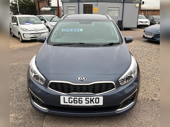 Used Kia Ceed 2016 for sale - 75608250: Photo