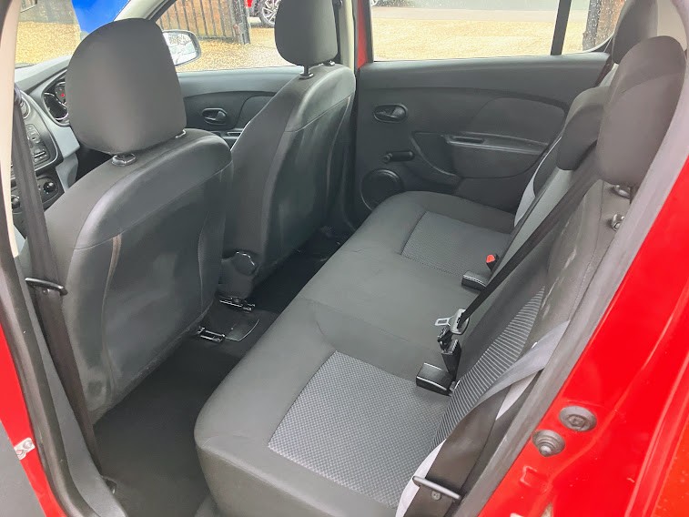 Used Dacia Sandero 2014 for sale - 76376921: Photo 13