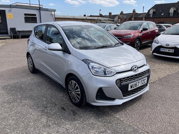 Used Hyundai i10 2017 for sale - 75587233: Photo 6