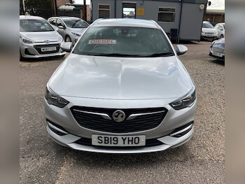 Used Vauxhall Insignia 2019 for sale - 75925227: Photo