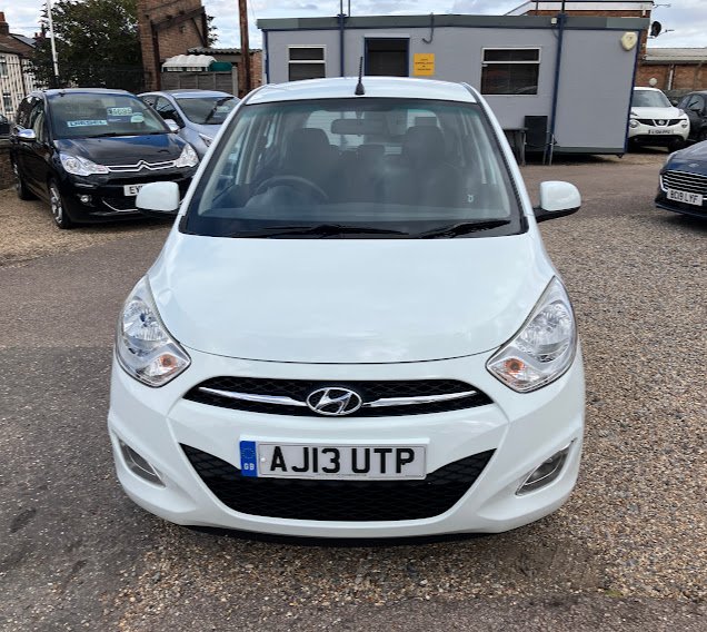 Used Hyundai i10 2013 for sale - 76444453: Photo 4