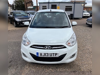 Used Hyundai i10 2013 for sale - 76444453: Photo