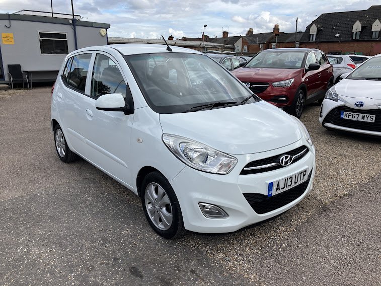 Used Hyundai i10 2013 for sale - 76444453: Photo 6