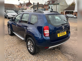 Used Dacia Duster 2018 for sale - 76553988: Photo