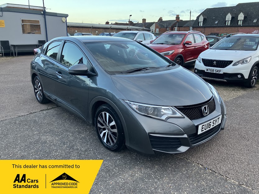 Used Honda Civic 2016 for sale - 76449379: Photo 1