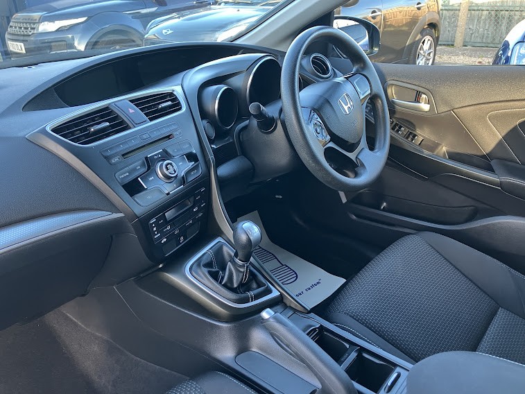 Used Honda Civic 2016 for sale - 76449379: Photo 13