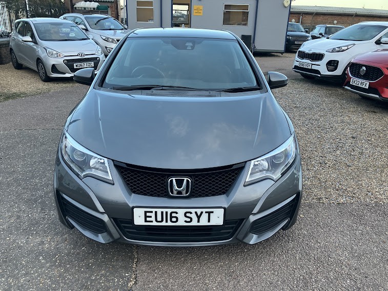 Used Honda Civic 2016 for sale - 76449379: Photo 4